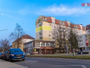 Pronájem bytu 2+kk, Louny, Tyršovo nám., 52 m2