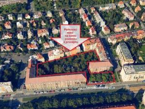 Pronájem garážového stání, Praha, Černokostelecká, 13 m2