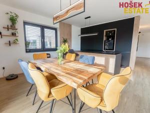 Prodej bytu 4+kk, Holubice, 135 m2