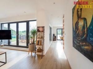 Prodej bytu 4+kk, Holubice, 135 m2