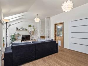 Prodej bytu 1+kk, Praha - Horní Měcholupy, Padovská, 37 m2