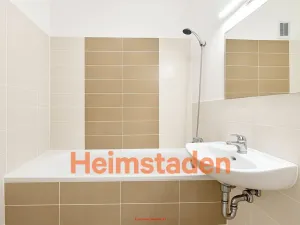 Pronájem bytu 1+1, Ostrava - Poruba, Francouzská, 36 m2