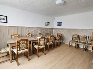 Prodej restaurace, Martínkovice, 500 m2