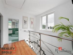 Prodej rodinného domu, Vodochody, 220 m2