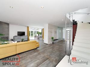 Prodej rodinného domu, Vodochody, 220 m2