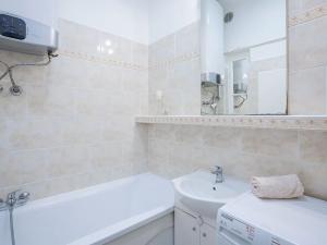 Pronájem bytu 2+kk, Praha - Vršovice, Kodaňská, 49 m2