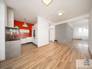 Prodej bytu 3+1, Kostelec na Hané, Tyršova, 110 m2