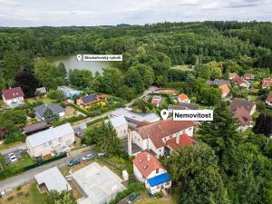 Prodej rodinného domu, Kamenice, Safírová, 800 m2