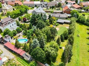 Prodej vily, Velký Týnec, U kaple, 300 m2
