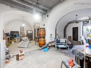 Pronájem restaurace, Praha - Staré Město, Michalská, 203 m2