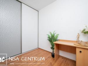 Prodej bytu 4+1, Frýdlant, Lesní, 82 m2