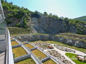 Pronájem bytu 2+kk, Brno, Bystrcká, 59 m2