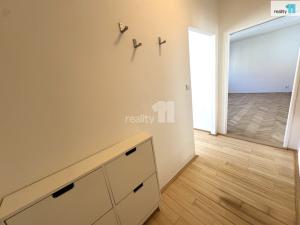 Pronájem bytu 1+1, Praha - Vinohrady, Kouřimská, 49 m2