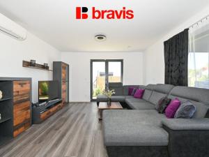 Prodej bytu 4+kk, Holubice, 102 m2