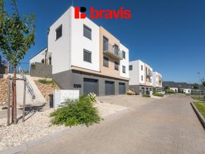 Prodej bytu 4+kk, Holubice, 102 m2