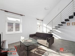 Pronájem bytu 2+kk, Praha - Vršovice, Holandská, 44 m2