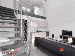 Pronájem bytu 2+kk, Praha - Vršovice, Holandská, 44 m2