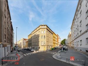 Pronájem bytu 2+kk, Praha - Vršovice, Holandská, 44 m2