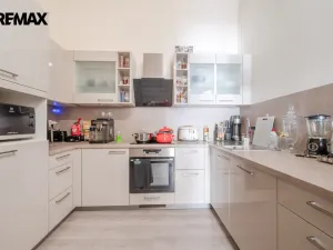 Prodej bytu 3+kk, Praha - Smíchov, Štefánikova, 76 m2