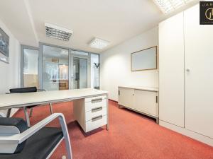Pronájem kanceláře, Kladno, Americká, 126 m2