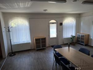 Pronájem obchodního prostoru, Kladno, Vodárenská, 64 m2