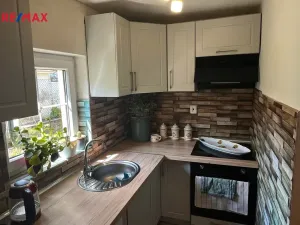 Prodej rodinného domu, Sadov - Lesov, 148 m2