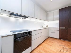 Prodej bytu 4+kk, Praha - Libeň, Drahobejlova, 72 m2