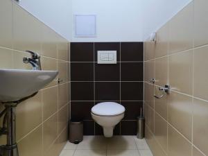 Pronájem bytu 2+kk, Praha - Stodůlky, Nárožní, 59 m2