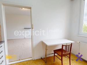 Pronájem bytu 1+1, Zlín, Křiby, 33 m2
