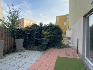 Pronájem bytu 2+kk, Praha - Troja, Vřesová, 41 m2