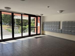 Pronájem bytu 2+kk, Praha - Horní Měcholupy, Boloňská, 42 m2