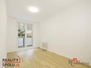 Prodej bytu 3+1, Praha - Modřany, Jordana Jovkova, 62 m2