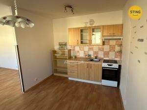 Pronájem bytu 2+1, Pardubice, Na Labišti, 63 m2