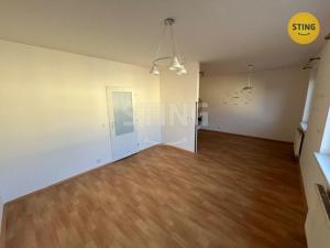 Pronájem bytu 2+1, Pardubice, Na Labišti, 63 m2