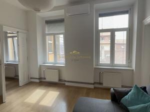 Pronájem bytu 3+kk, Praha - Nové Město, Spálená, 72 m2