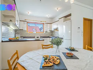 Prodej rodinného domu, Praha, Legionářů, 238 m2