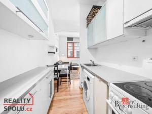 Pronájem bytu 1+kk, Praha - Libeň, Novákových, 27 m2