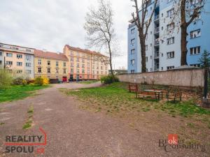 Pronájem bytu 1+kk, Praha - Libeň, Novákových, 27 m2