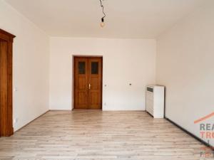 Pronájem bytu 2+1, Hradec Králové, Čelakovského, 65 m2
