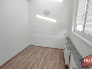 Prodej komerční nemovitosti, Nupaky, 88 m2