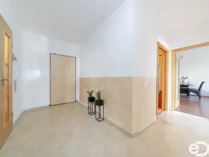 Prodej bytu 3+kk, Pardubice, Labský Palouk, 86 m2