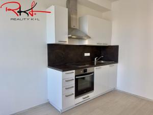Prodej bytu 1+kk, Praha, Honzíkova, 27 m2