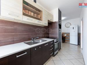 Prodej bytu 3+1, Horní Slavkov, Dlouhá, 65 m2