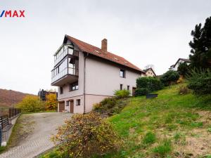 Prodej komerční nemovitosti, Měchenice, Hlavní, 330 m2