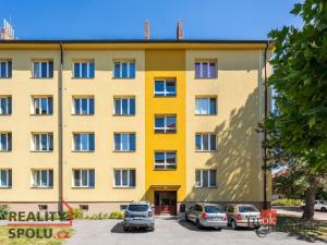 Pronájem bytu 2+1, Pardubice - Zelené Předměstí, Benešovo náměstí, 38 m2