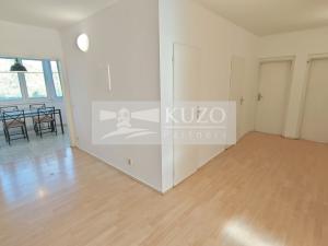 Prodej bytu 3+1, Praha, Hornomlýnská, 93 m2