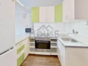 Prodej bytu 2+kk, Praha - Žižkov, Rečkova, 41 m2
