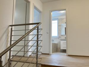 Prodej rodinného domu, Vestec, Vrbová, 172 m2