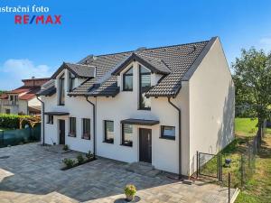 Prodej rodinného domu, Škvorec, Lipová, 105 m2