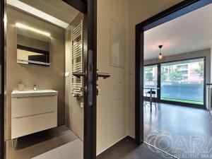 Pronájem bytu 1+kk, Praha - Karlín, U Mlýnského kanálu, 37 m2